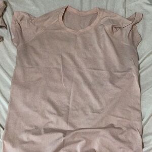 Lululemon Women's Pink Top
